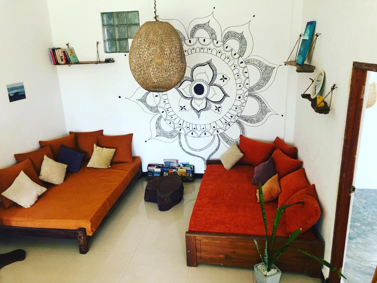 Marshmallow Homestay Ахангама Экстерьер фото